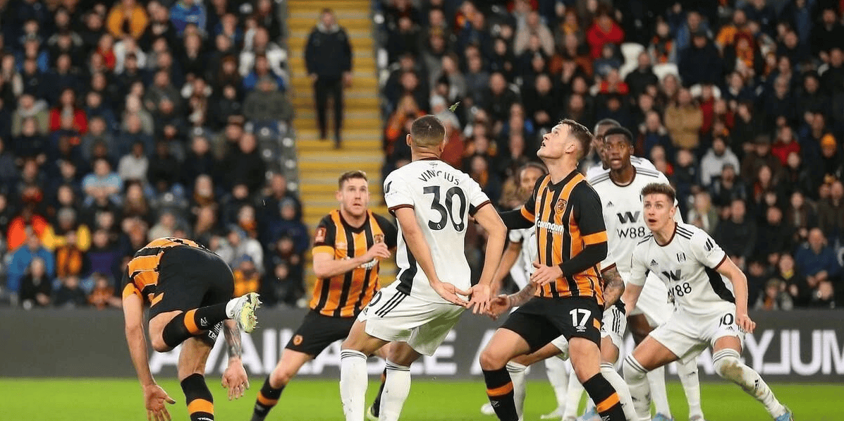 史图加特球员团结一致，奋力保级冲刺的简单介绍