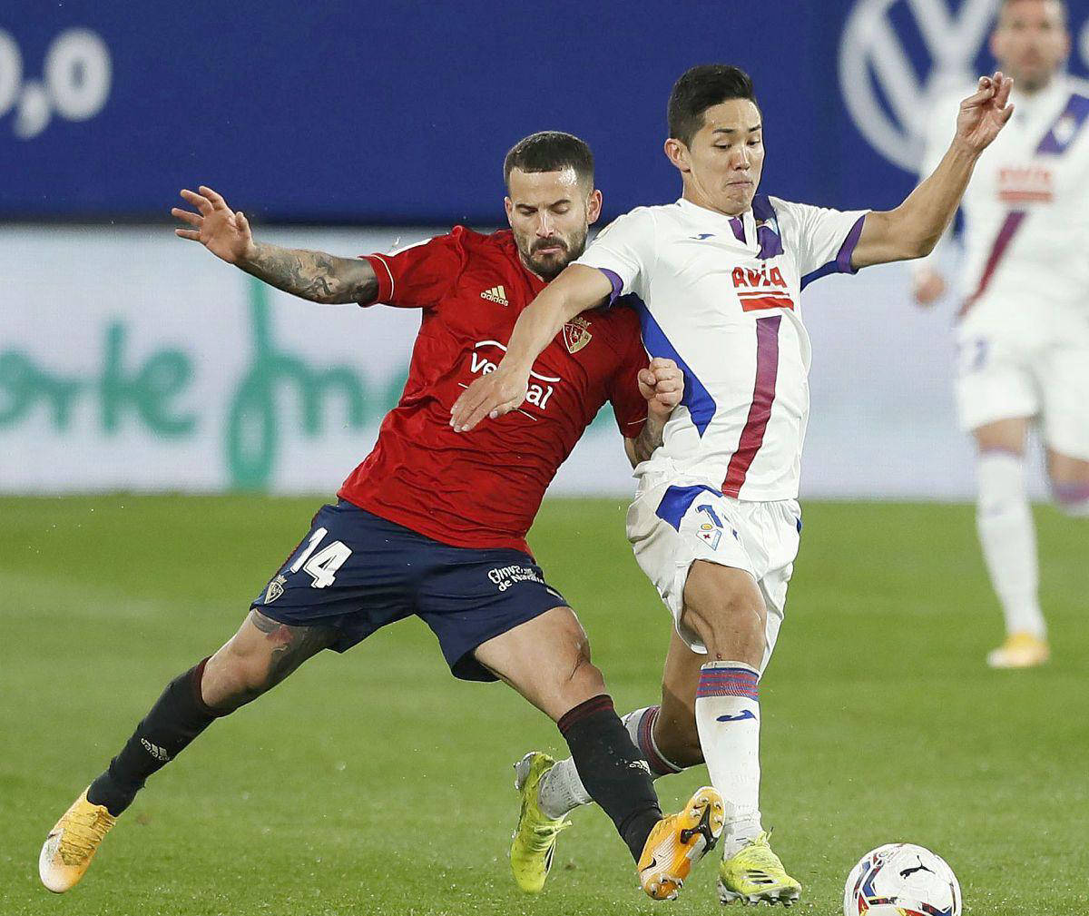 比利亚雷亚尔客场不敌巴拉多利德