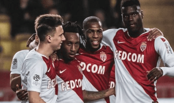 包含摩纳哥主场迎战马赛，双方实力对等的词条