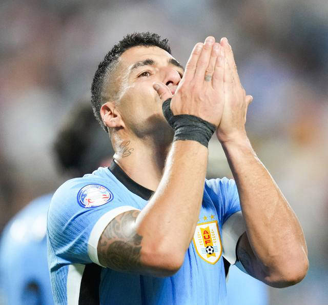 乌拉圭国家队凭借点球赢得胜利