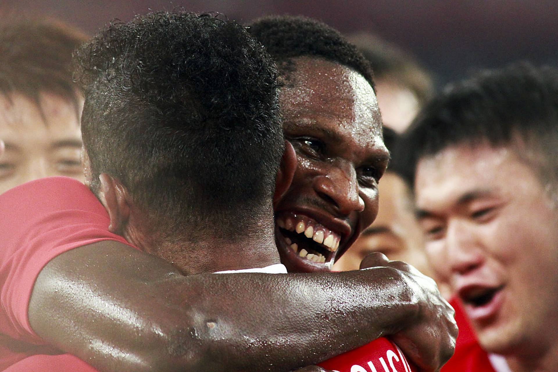 包含非洲运动员表现出色,精彩赛事层出不穷的词条 包含非洲运动员表现出色,精彩赛事层出不穷的词条