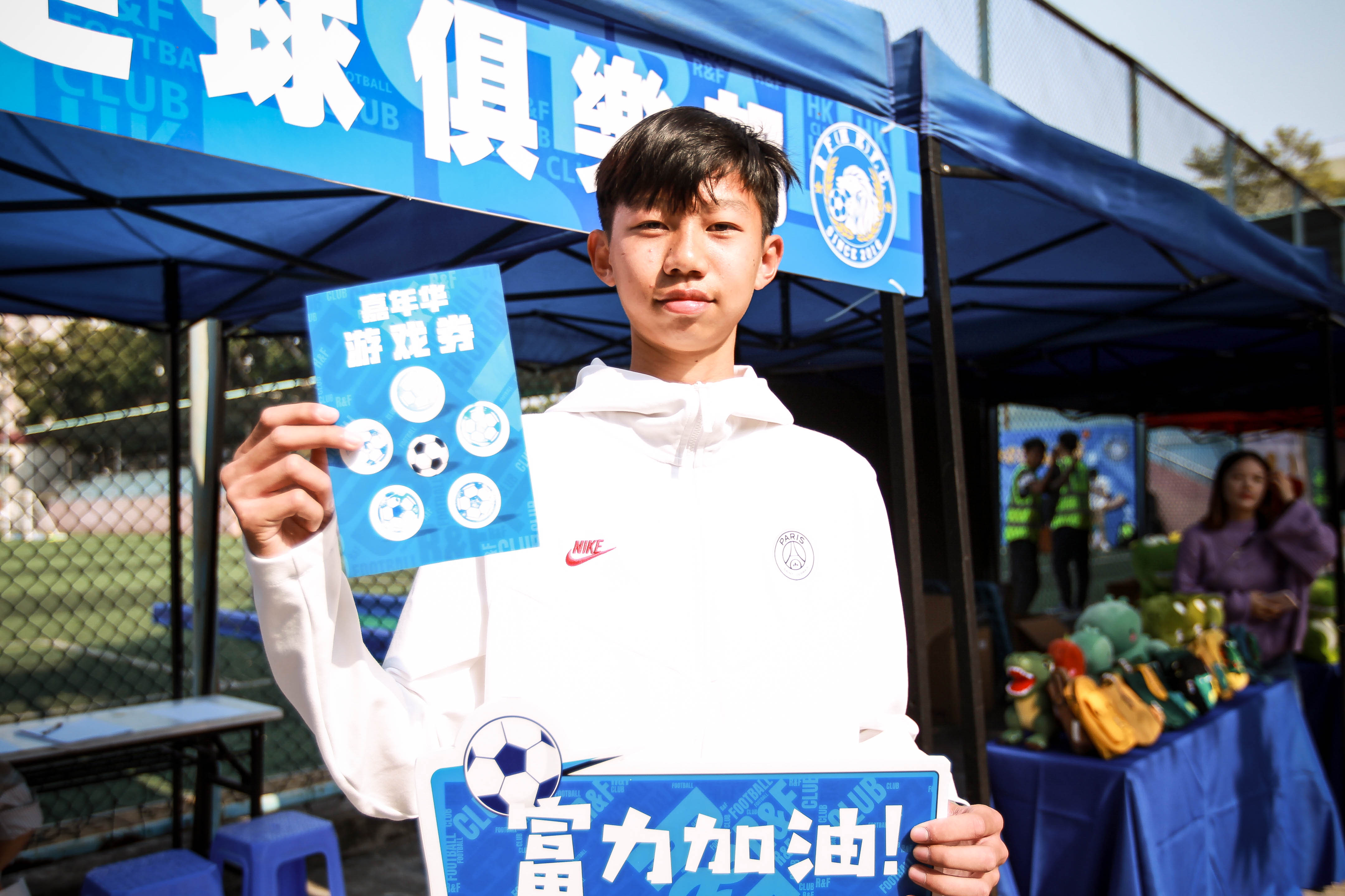 泰达队员表现出色，球迷期待更好成绩的简单介绍