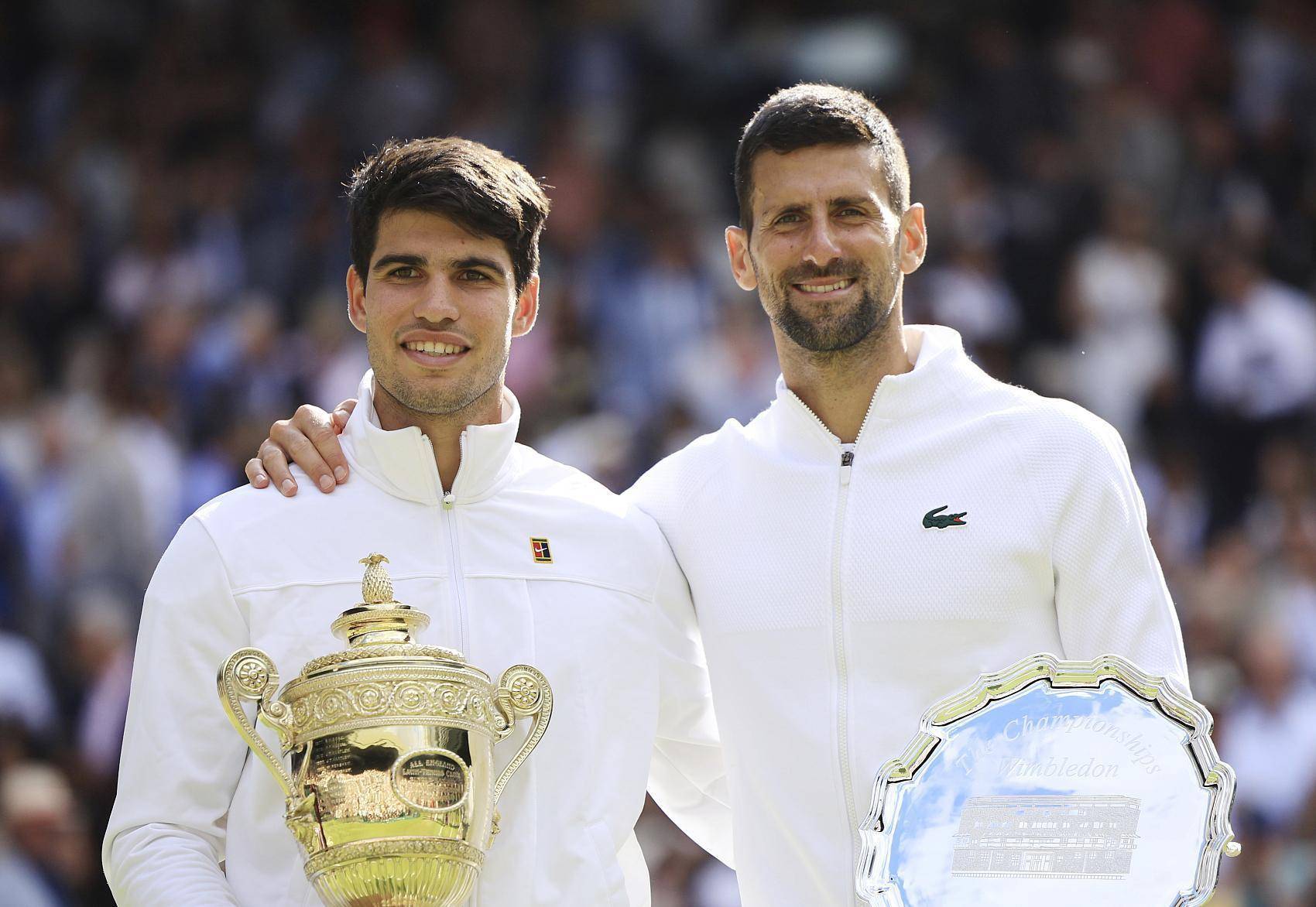 爱尔兰运动员登上领奖台，荣耀加冕