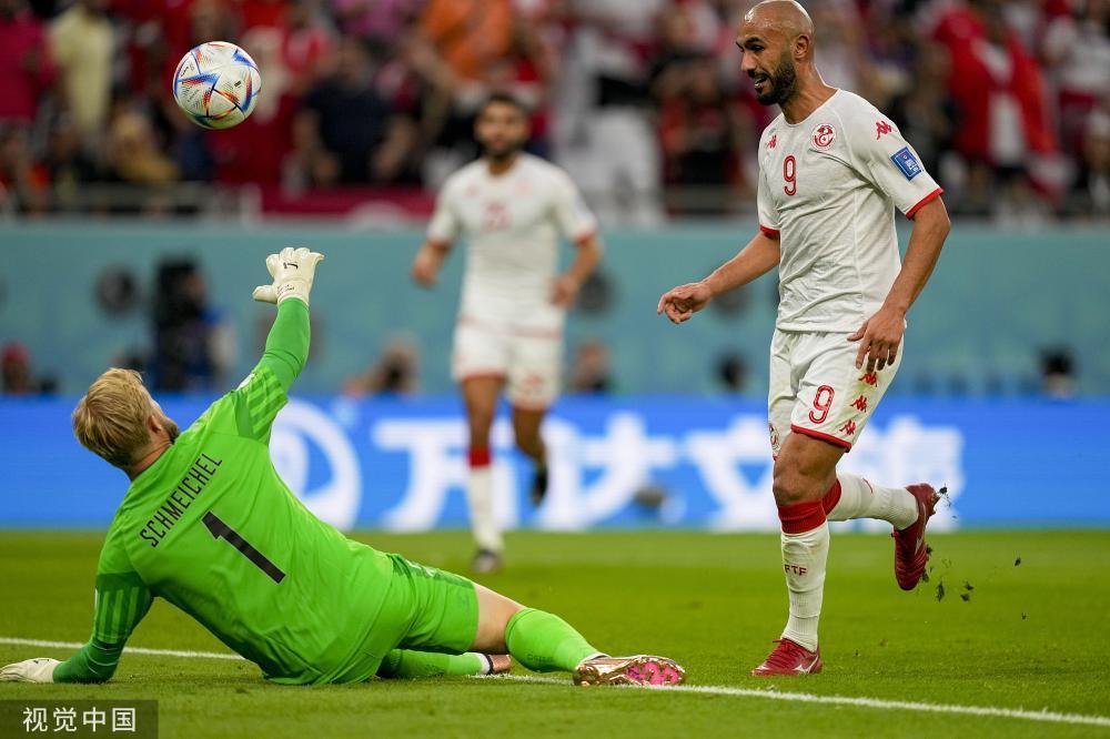 包含丹麦逆转负捷克，欧洲国家联赛小组形势严峻的词条