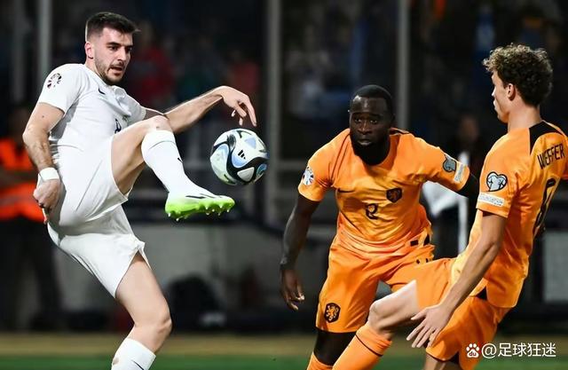 欧预赛比赛精彩瞬间，球员表现抢眼的简单介绍