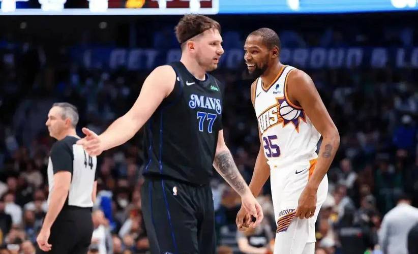 东契奇率队逆转太阳，独行侠主场获胜