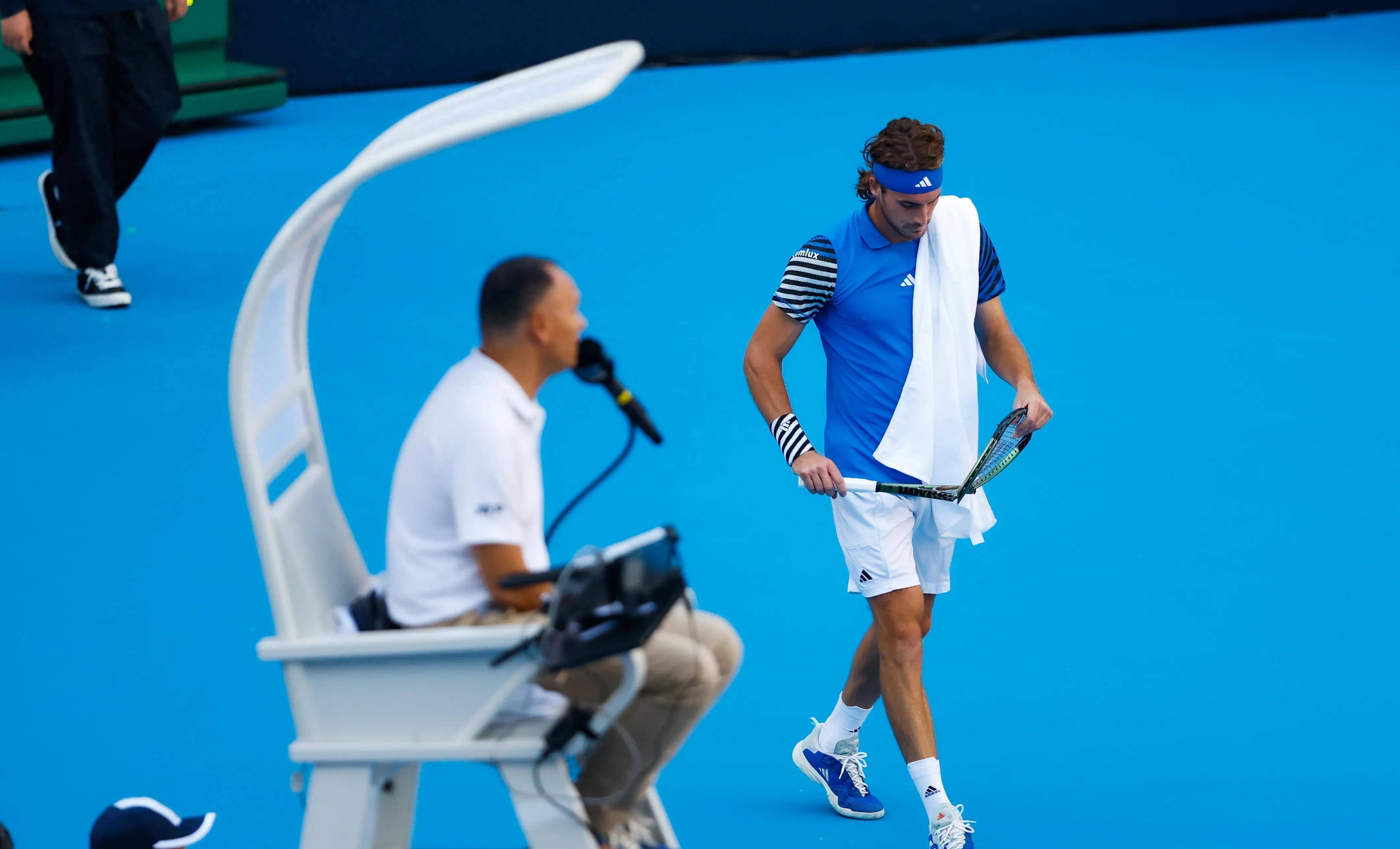 ATP总决赛险胜美网，西西帕斯惊艳四座