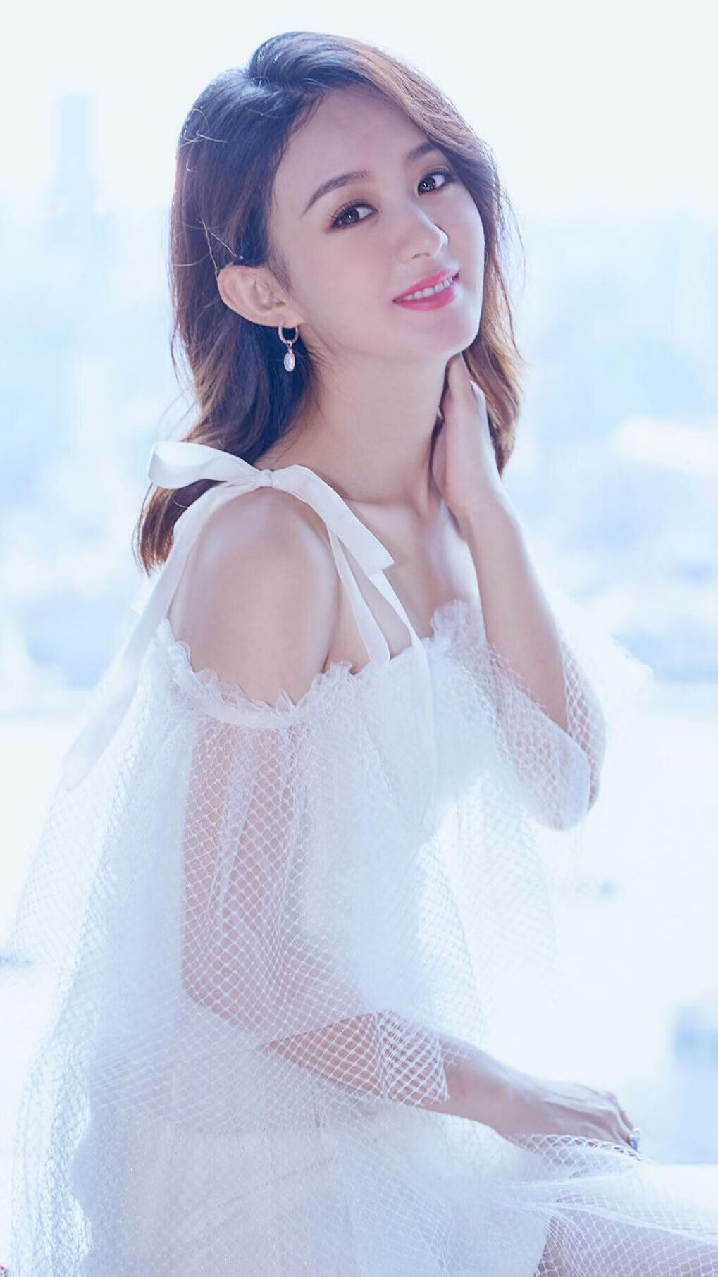 孙兴慜闪耀友谊赛，那不勒斯战术压制瑞典，亚洲球王独造三球